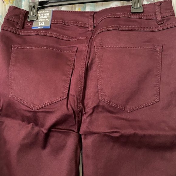 Avenue Butter Denim Straight Leg Jean, Burgundy size 14 Petite - Picture 3 of 4